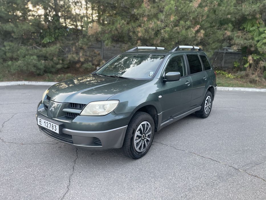 Outlander 2.0 бензин