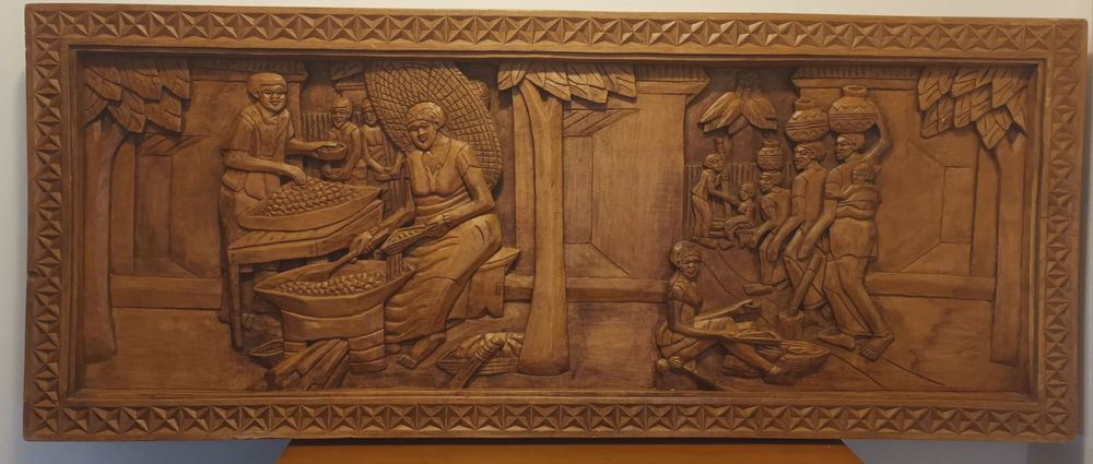 Painel em madeira maciça arte africana