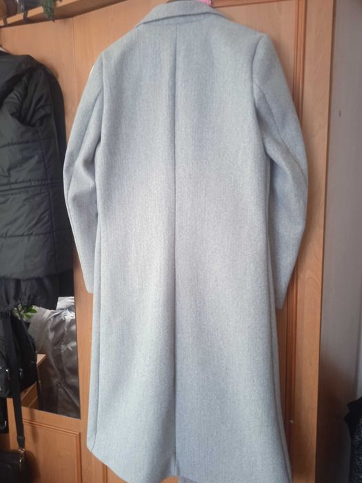 Продам весняне пальто ,нове.