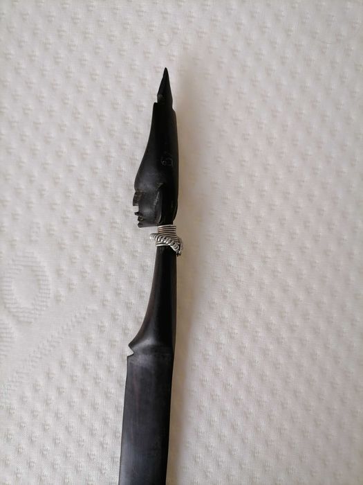 Faca abrir cartas em pau preto