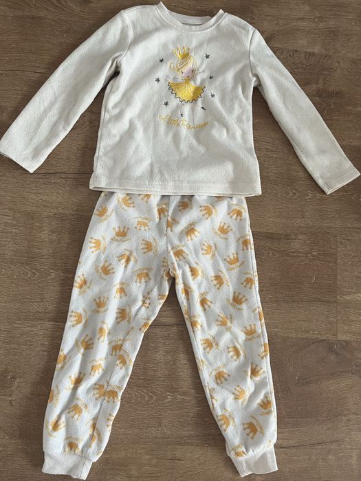 Pizamy dziewczece polarowe  rozmiar 116