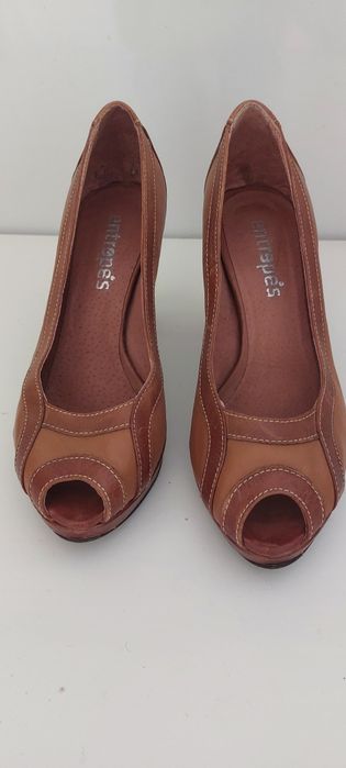 Vendo sapatos n.° 38