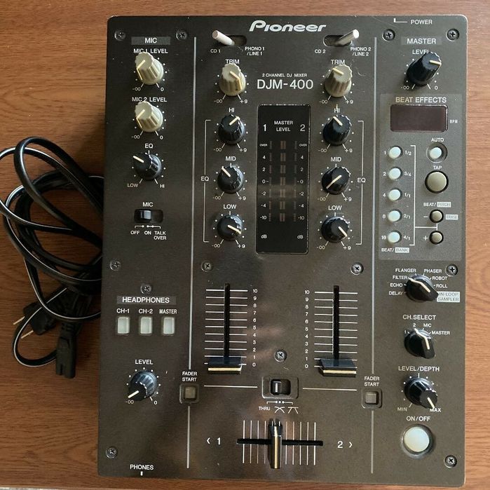 Pioneer 2 CDJ 400+DJM 400+Case