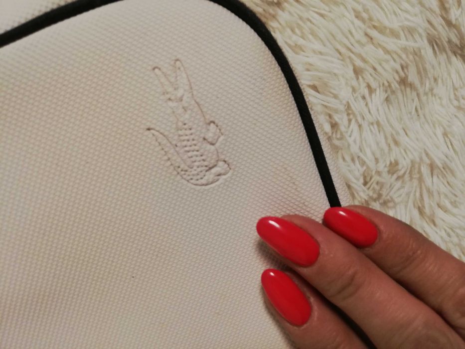 torebka Lacoste kremowa Lacosta handbag