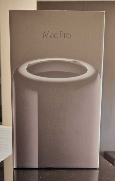 MAC PRO E5-1680 V2 3.00Ghz rigorosamente novo