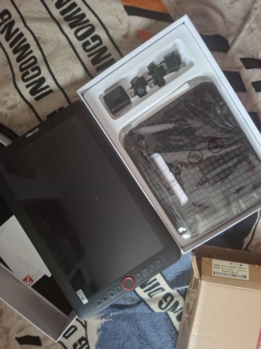 XPPen Artist 13.3 Pro