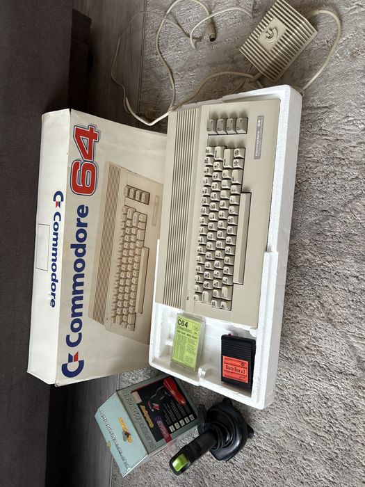 Zestaw Commodore C64