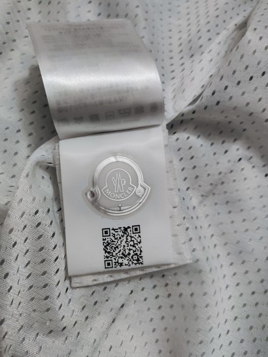Kurtka moncler oryginalna 140