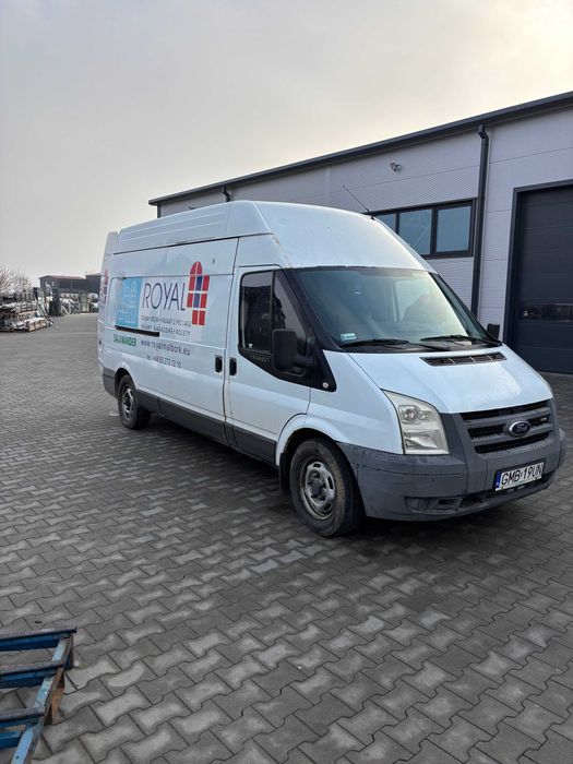 Samochód Ford Transit