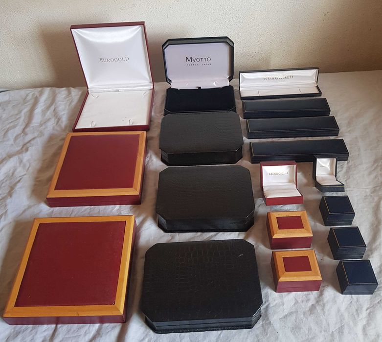 Caixas para Ofertas Prendas etc valor dependente do tamanho