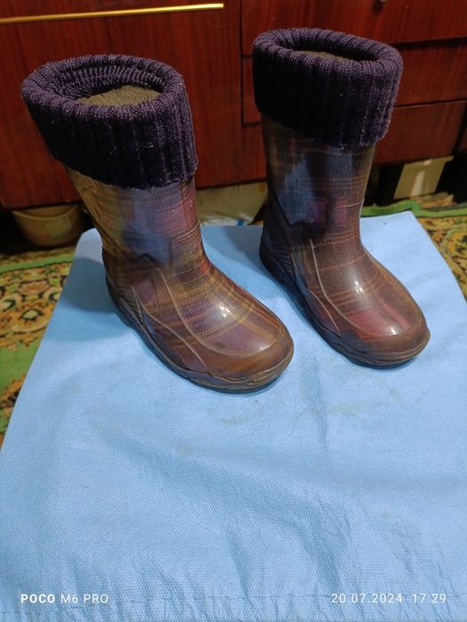 Резиновые сапоги детские