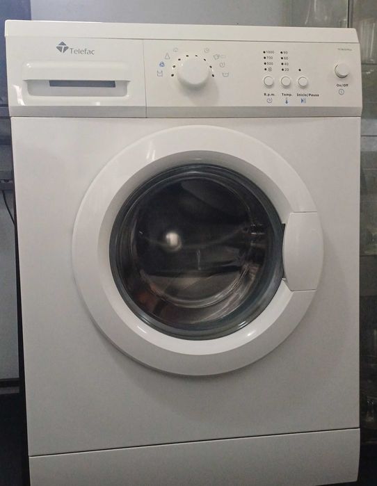 Máquina de lavar roupa