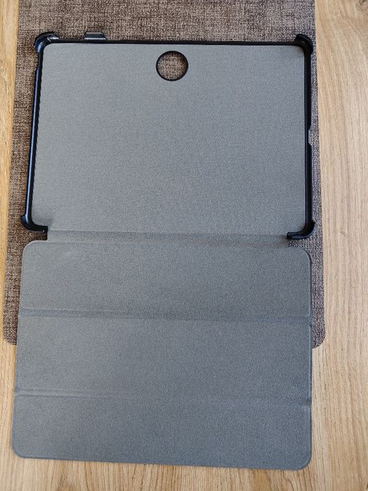 Etui  tablet oneplus 2 czarny.l