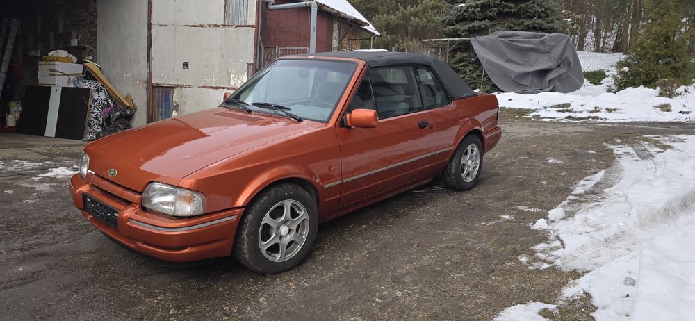 Ford escort mk4 cabrio 1.6 105 km Przebieg 46000 oldtimer auto cabrio