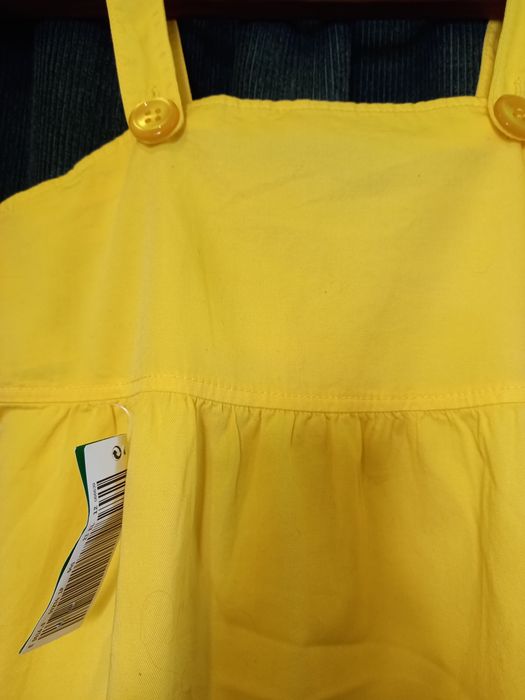 Vestidos verão novos.  Benetton