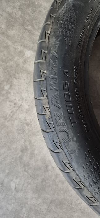 Pneu 215 55 R18 Bridgeston