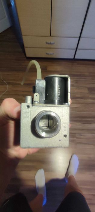 Zawór gazowy Siemens VGU86S.A0209