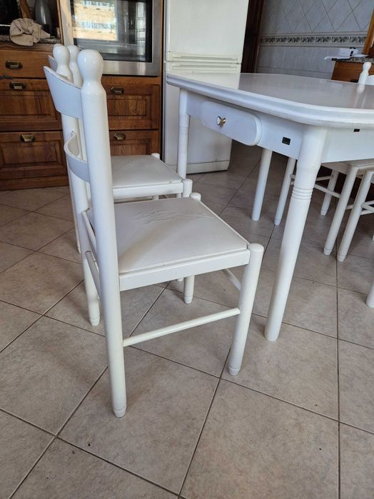 Mesa de cozinha branca, extensível