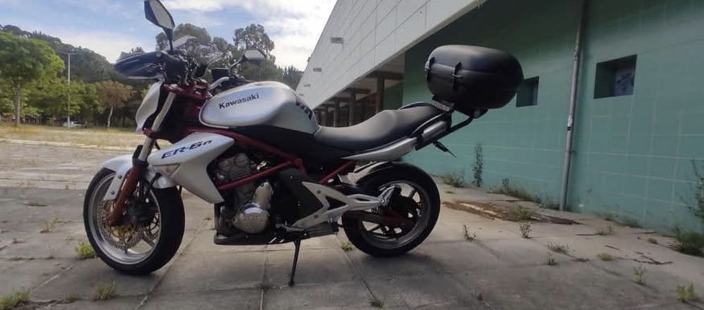 Kawasaki Er6n 650