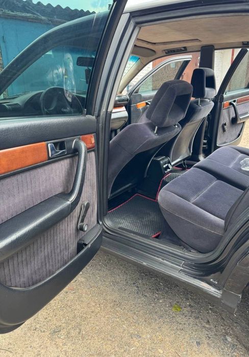 Продаж AUDI 100 C4