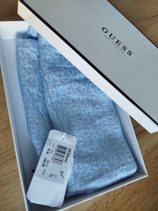 Szalik apaszka Guess