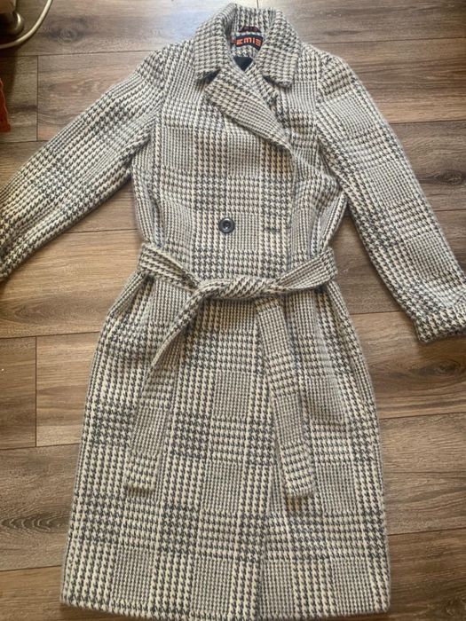 Продам пальто з альпакі