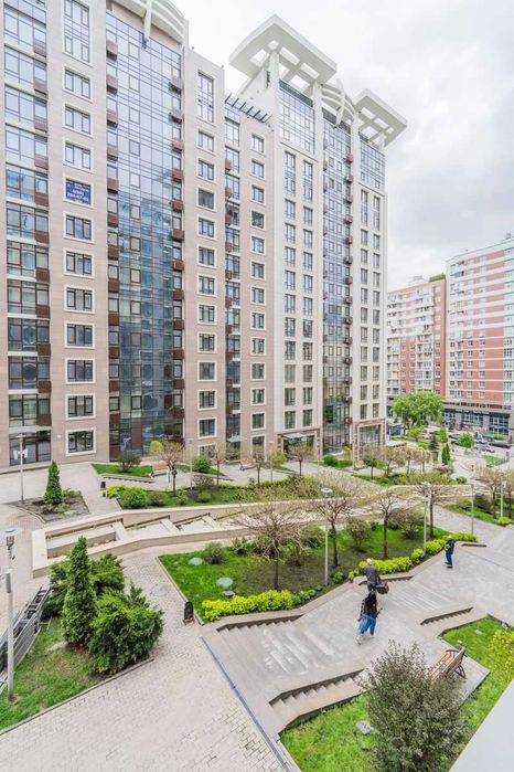 Продаж 4к-квартири вул. Саперне Поле, 3, ЖК Бульвар фонтанів, 150 м²