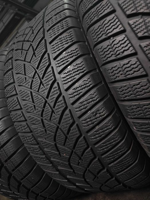 R18 255 55 шини зимові 22р Goodyear Ultra Grip Performance+