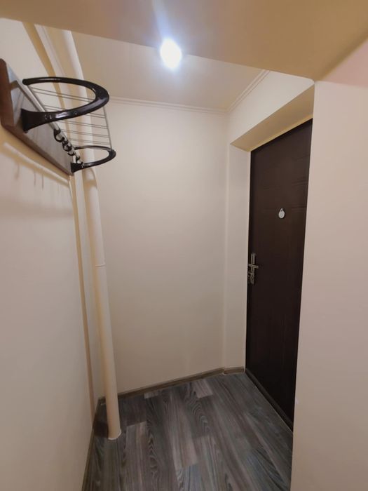 Квартира на Правом подобово, світло є постійно