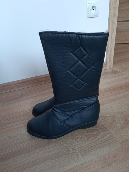 Kozaki damskie zimowe