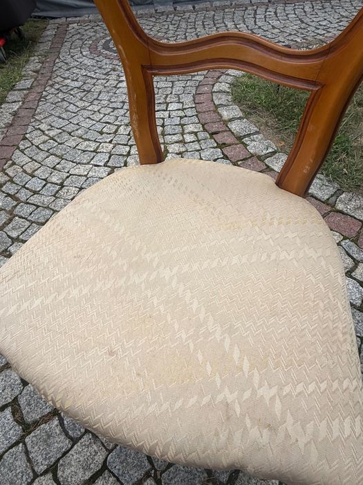 Krzesła do renowacji 4 sztuki