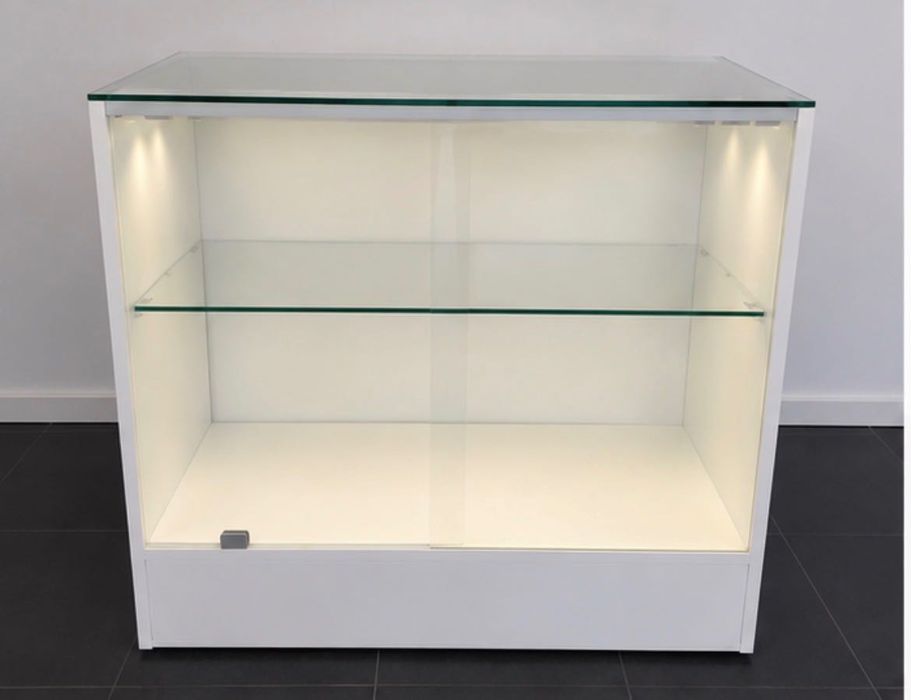 Vitrine / Montra Expositora em Vidro Temperado c/ Luz e Chave – 142x110 cm
