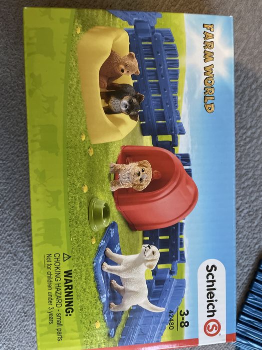 Schleich 42480 farm world szczenięts