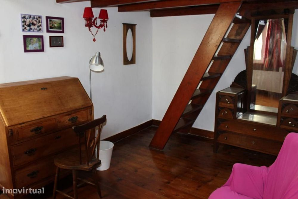 Quarto - localizado em Bairro Alto Lisbon
