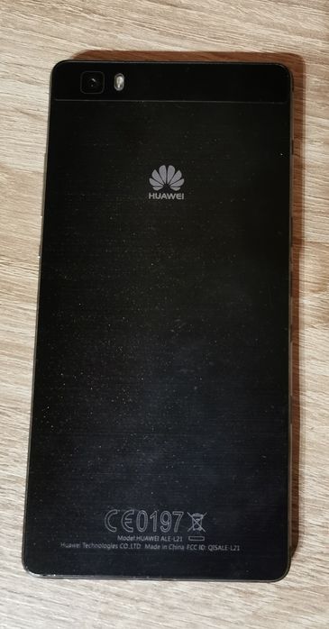 3 Smartfony 2x Huawei 1x OnePlus
