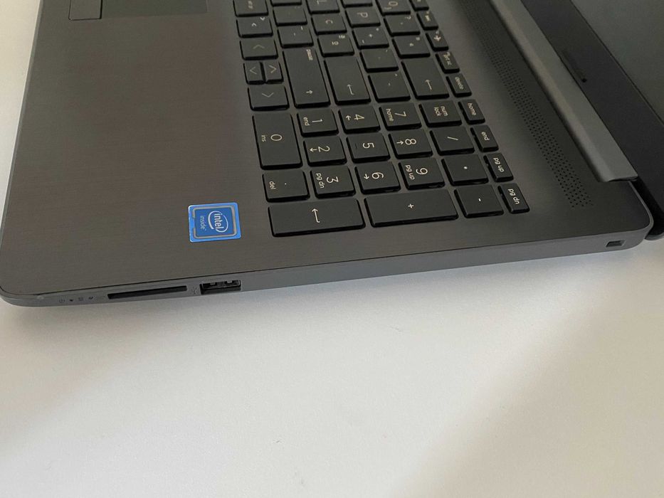 Portátil HP 15-da0xxx Intel Celeron N4000 CPU, 1TB, 4GB como novo