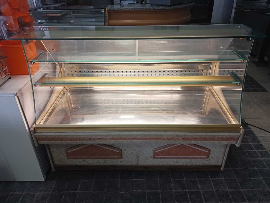 ACM1668 - Vitrine Expositora Refrigerada de 1,5m - Usada