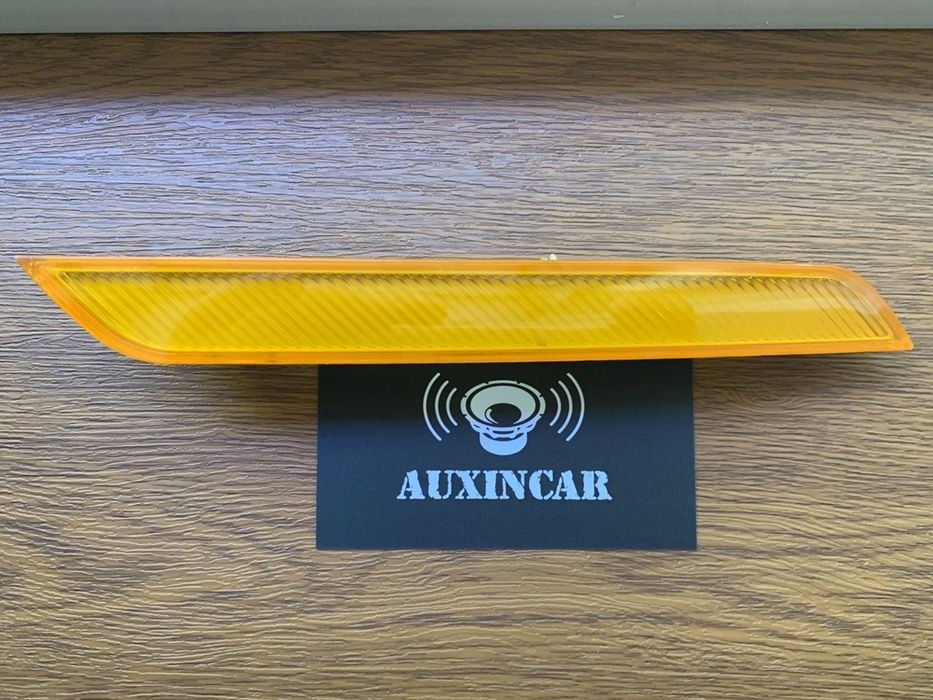 Помаранчевий катафот/відбивач ЛІВО або ПРАВО до BMW X5 E70/ X6 E71