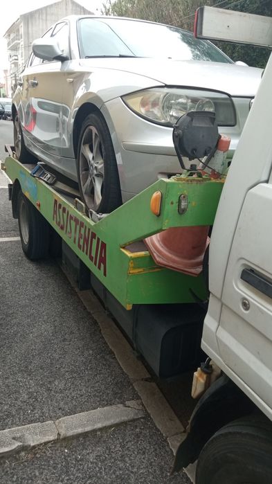 Serviços de Pronto Socorro Reboques de viaturas