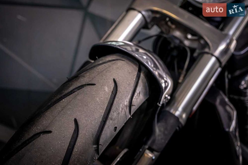 Harley-Davidson VRSCF V-Rod Muscle