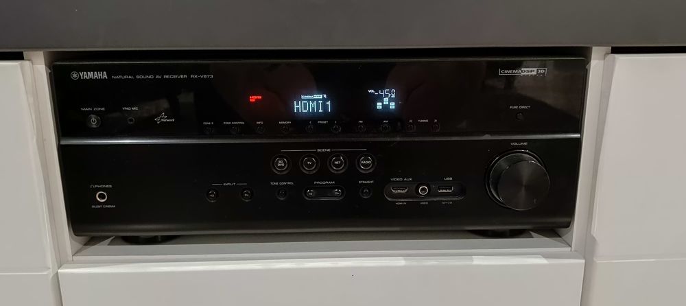 Amplituner Yamaha RX-V673