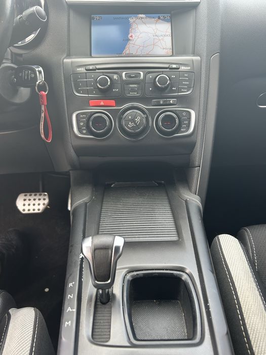 DS4 1.6 e-HDi automático