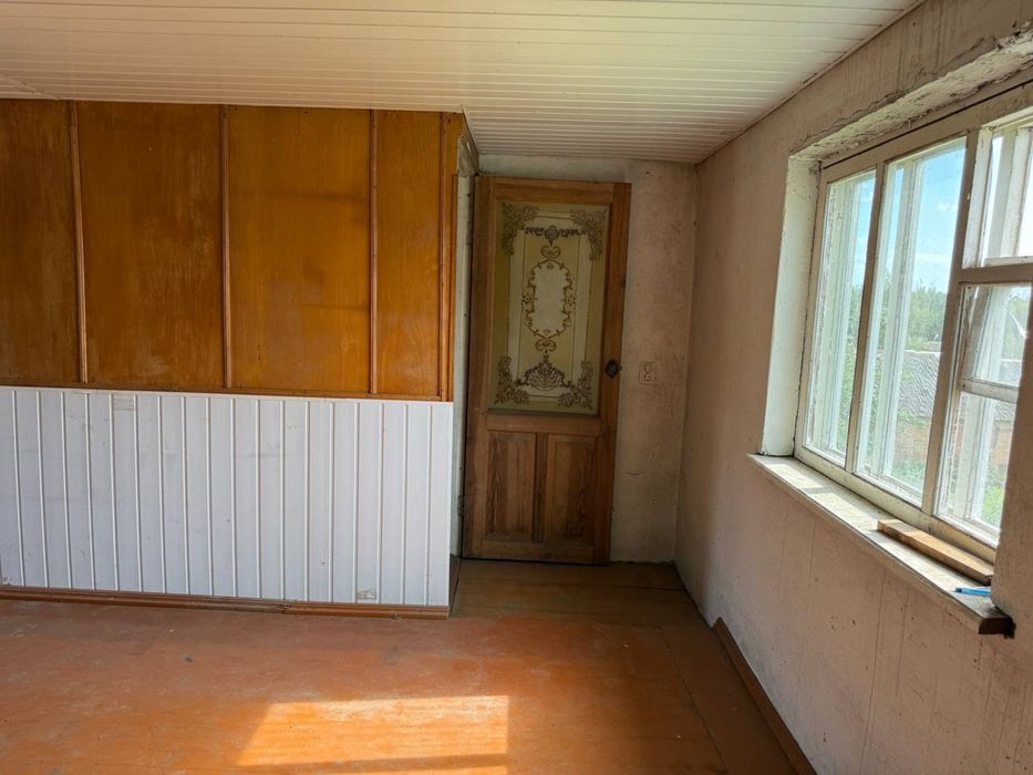 Продам двохповерховий гараж