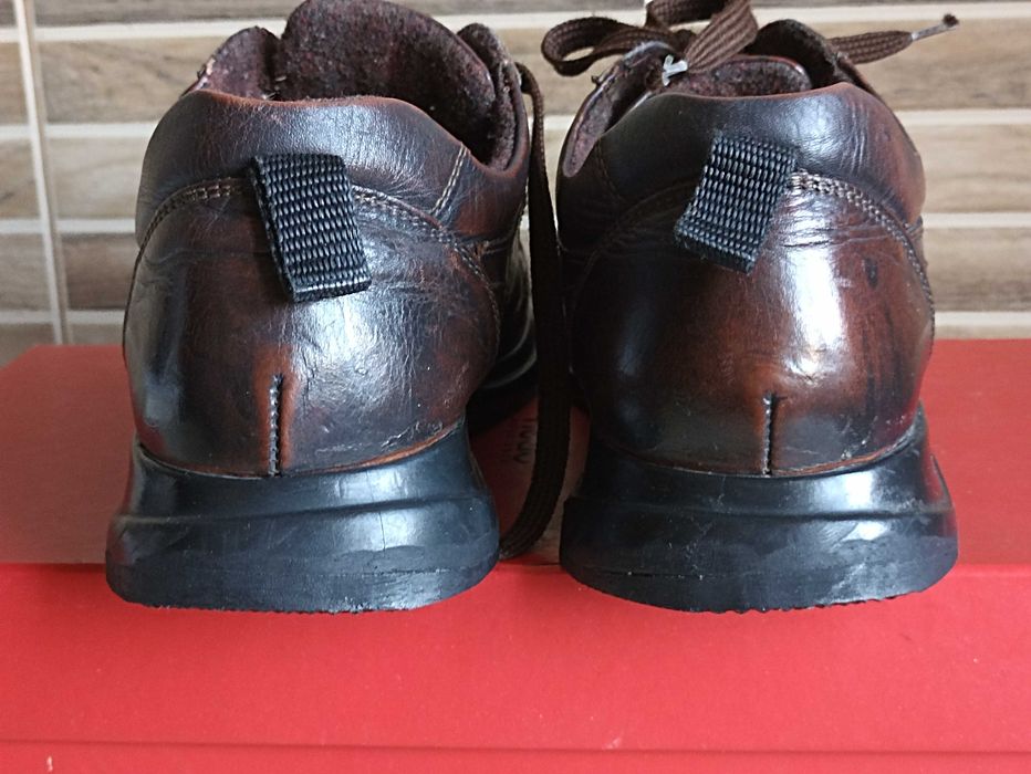 Шкіряне взуття вир-ва Німеччини  (25,5см)