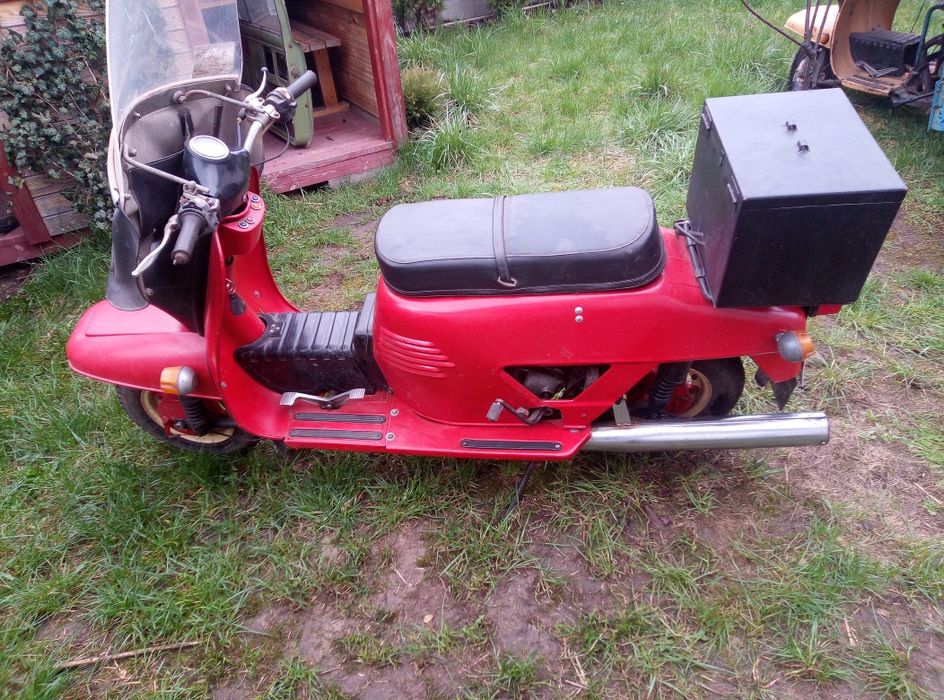 Моторолер Туліца