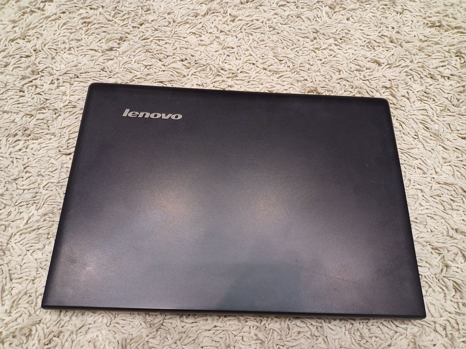 Laptop 15" Lenovo