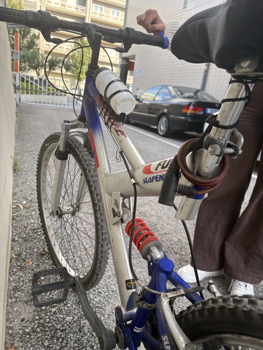 bicicleta em novo estado