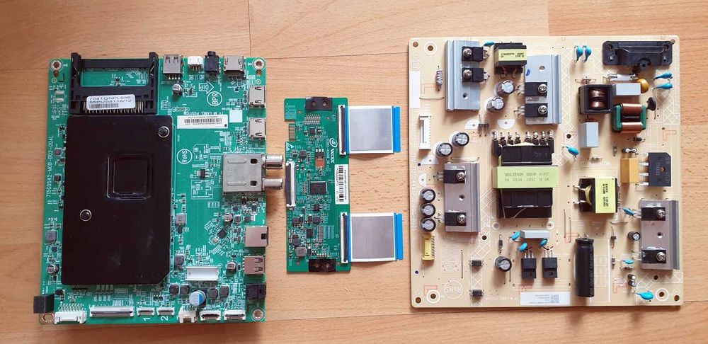 TV Philips 55PUS8118/12  rozbita matryca komplet części