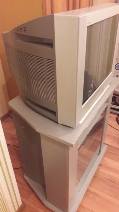 Продам телевизор Sony Trinitron KV 21 FX 30K