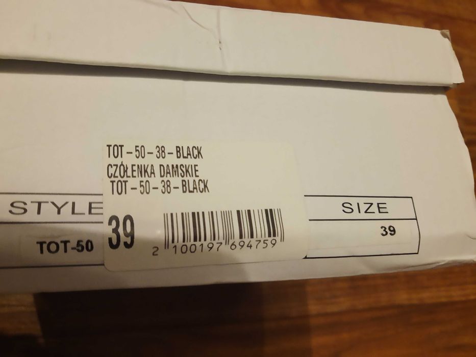 Buty szpilki siatkowane za kostkę